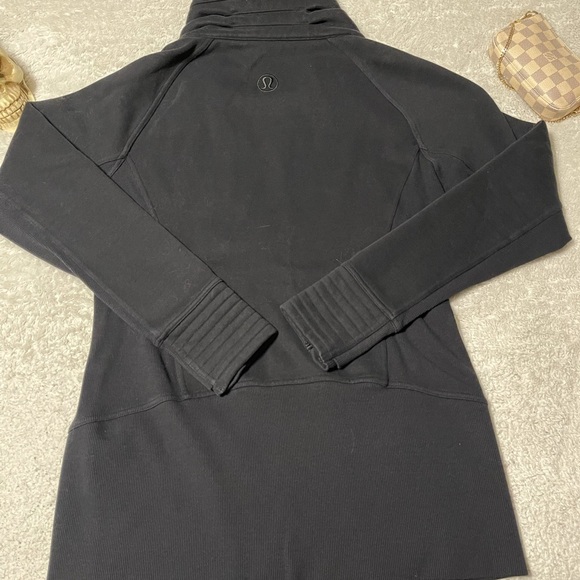 Black lululemon zip up jacket in size 12 - Picture 5 of 6
